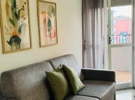 Entire apartment 200 meters from the blue metro line