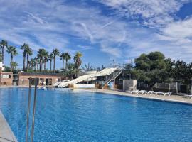 Camping Platja Cambrils, hotel v destinácii Cambrils