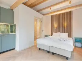 Studio Oak & Studio Linde