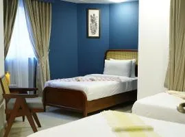 Gulberg Vintage Apartments