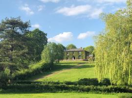 5 Bed in Taunton oc-95570, Hotel in Fitzhead