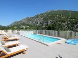 VILLA REMUSIC Pool, whirlpool, Sauna,4 bedrooms, amazing landscape