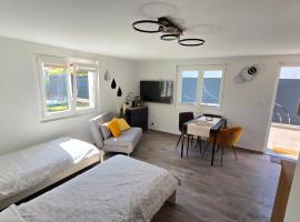 Le Petit Beurre de cacahuète et Le Poivre et Sel, hotel en Fully