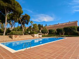 Viesnīca EVH114 Casa con piscina comunitaria pilsētā Altafulja