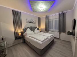 COMFY Ferienwohnung nähe Uni & Zentrum - Modern, hotel a Saarbrücken