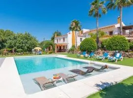 Cortijo Los Tulipanes Periana by Ruralidays