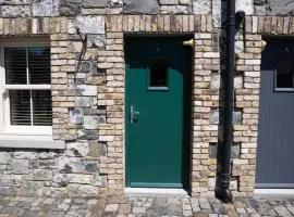 Alensgrove Cottages #4 - Two-Bedroom Cottage
