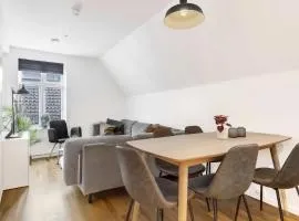 Penthouse in Heart of Bergen - 4BR 2 bath