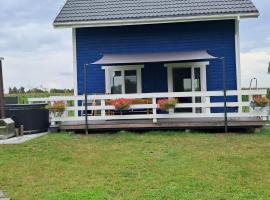 Sarenkowo dom z balia ogrodowa, hotel i Pokrzywnica