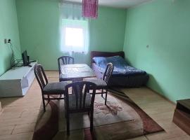 Mieszkanie dla firm w centrum Ząbkowic Śląskich, Hotel in Ząbkowice Śląskie