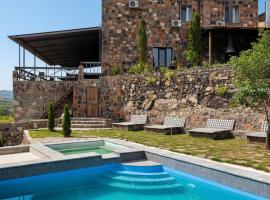 NorDar, hotel u gradu Garni