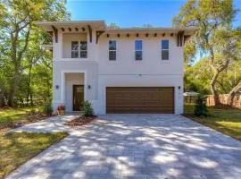 655 5 Bedrooms Patio Lounge Luxury Kitchen