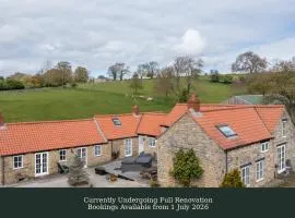 Honey Cottage - Characterful Luxury
