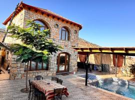 بانوراما البحيرة Lake Panorama、Mazār Abū ‘Ubaydahのホテル