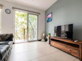 Furnished Studio in San Jose Urban Flats Bldg, hotell i Pozos