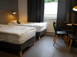 N15 Elegant apartment near train station with AC