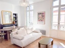 Appartement ensoleillé dans l'hyper-centre