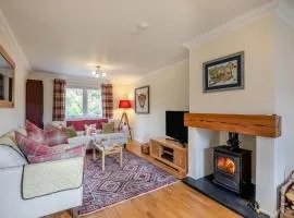 5 Bed in Swinton oc-t32750