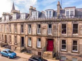 6 Howard Place