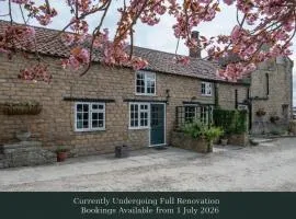 Poppy Cottage - A Romantic Countryside Hideaway