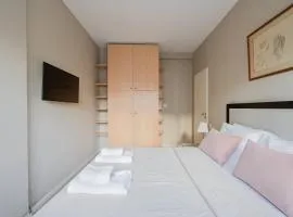 LDV Aparts 4B by MOT Rentals