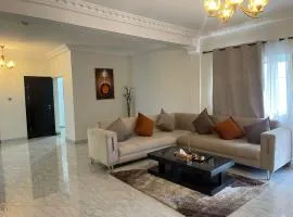 Nkrabea Royal Apartment