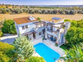 Villa Oliva by Villa Plus