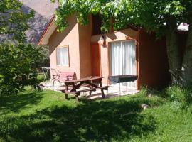 Cabañas Los Sauzales del Elqui, hotel v destinácii Pisco Elqui