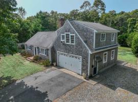 Beautiful Property w Separate Apartment, hotel i Brewster