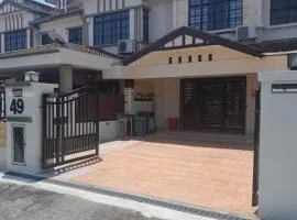 Cosy P6 Homestay