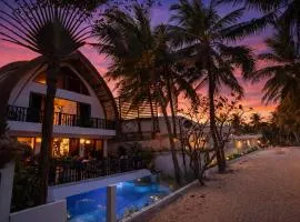 Seaview Tropical Loft Suite at Bulabog Beach