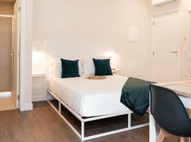 Social Lodge Cabouqueira Studios, Hotel in Funchal