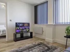 Spacious 1 Bed Apartment in Gravesend w Games Room