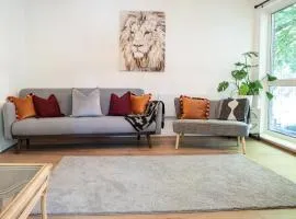 The Prestwich Pad by House Of Josef