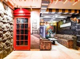 Collection O Circus Avenue Road Formerly Hotel Rockstar