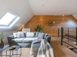 Casiola - Beautiful and spacious vacation home with parking