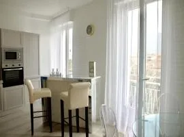 "Felicita" San Francesco lake view Relax Apartment