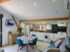 - - - - -Les Colombages - - - - Chambre d'hôtes-Gîte- Classement Gîte 3 étoiles, Hotel in Mirepoix