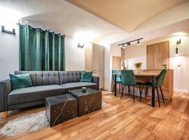 Urban Base Premium Apartment, hotel a Celje