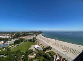 Maritim Residenz mit Meerblick Strand und Meer