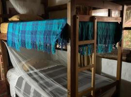 Hotel Viejamar con Cocina compartida, ξενοδοχείο σε Puerto López