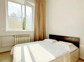 AlmaHome - Уютная Квартира на Арбате