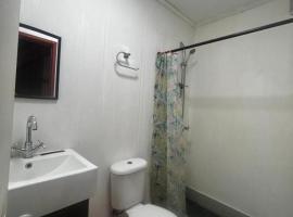 Departamento interior independiente Avenida Javiera Carrera, Hotel in Temuco