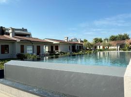 Bungalow Ville d'Oro, hotel a Desenzano del Garda