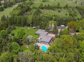 Home away from Home, hotel din Orangeville