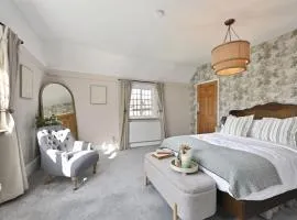 Blackham Court Farmhouse