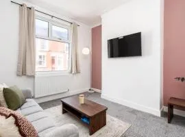 Perfect Booking Stylish 3 Bed Family Home