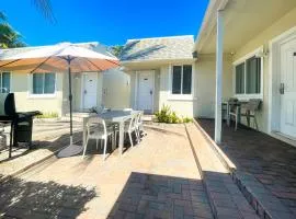 Hollywood Broadwalk Oceanside Hotel