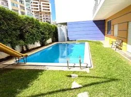 AHS T1luminoso T1 Portimão com varanda e piscina