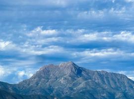 Cabañas Mirador La Campana, hotel en Limache